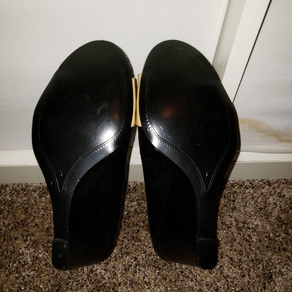 Kelsi Dagger Wedges - Picture 3 of 4